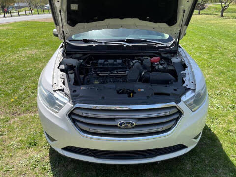 2014 Ford Taurus SEL
