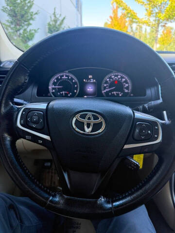 2015 Toyota Camry SE