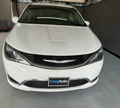 2018 Chrysler Pacifica Touring L Plus