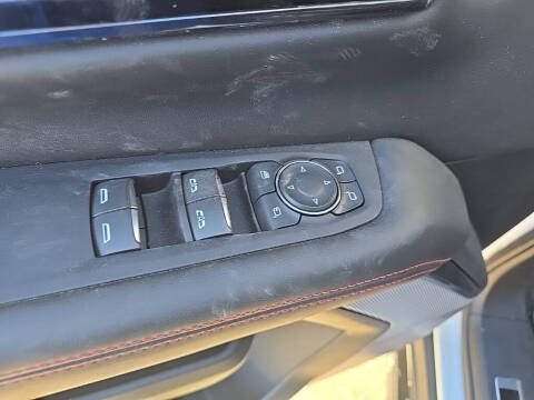 2025 GMC Yukon AT4 Ultimate