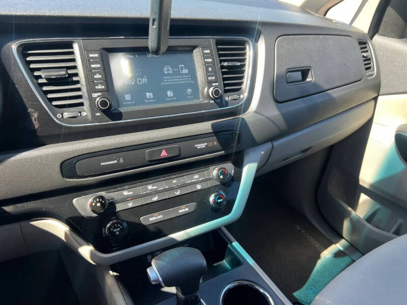 2020 Kia Sedona