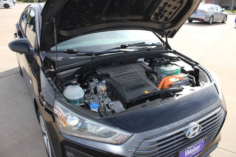 2018 Hyundai Ioniq Hybrid Blue