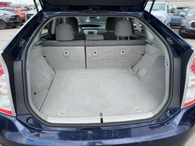 2014 Toyota Prius Two