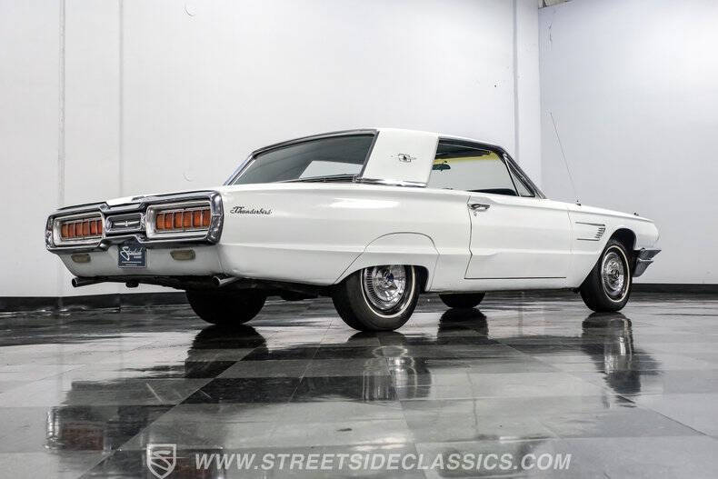 1965 Ford Thunderbird