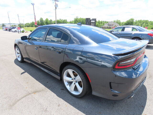 2019 Dodge Charger for sale at Modern Automotive Group LLC in Lafayette, TN