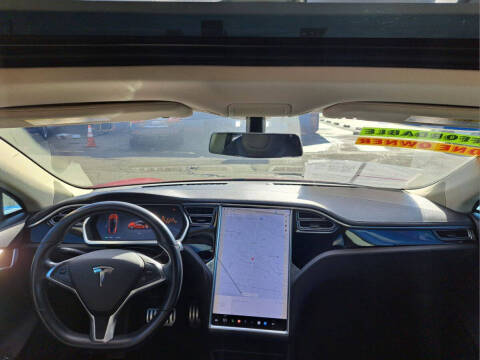 2013 Tesla Model S Performance