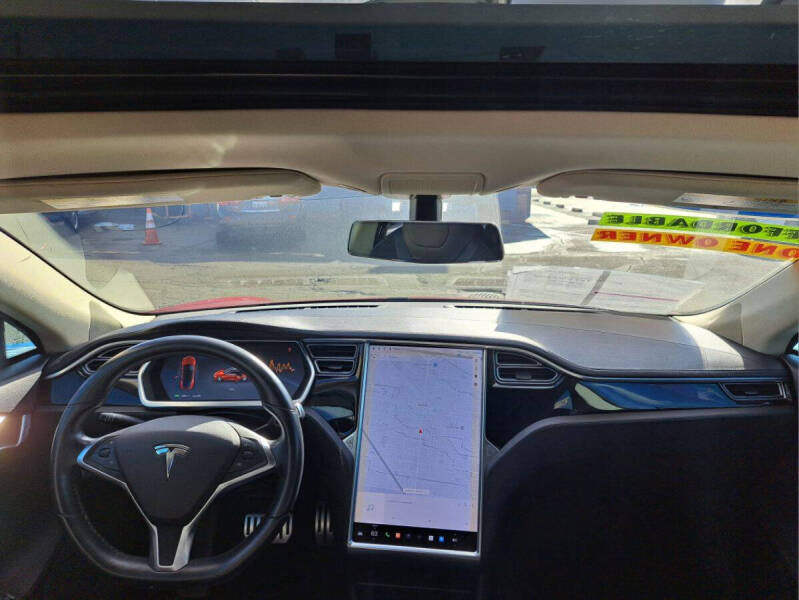 2013 Tesla Model S Performance