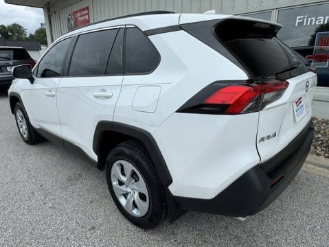 2020 Toyota RAV4 XLE