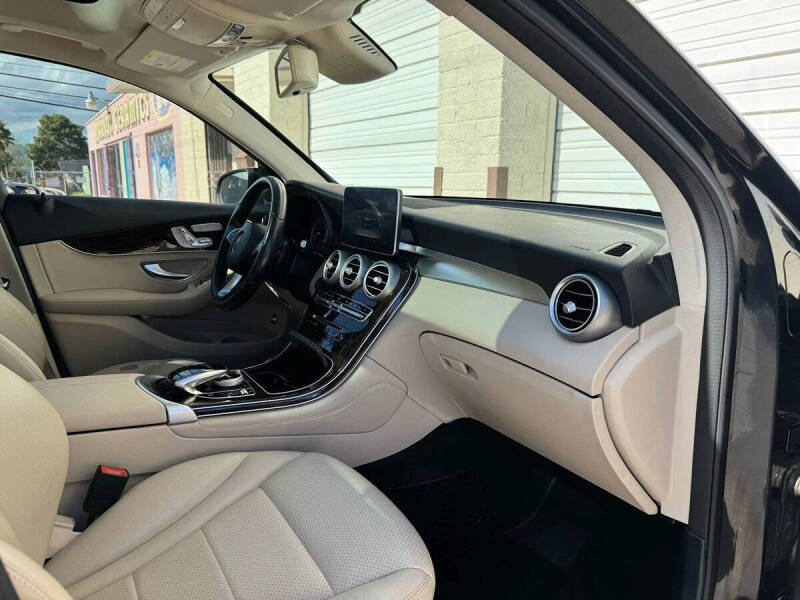 2016 Mercedes-Benz GLC GLC 300