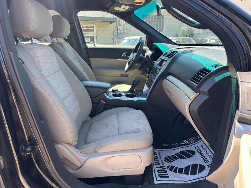 2014 Ford Explorer