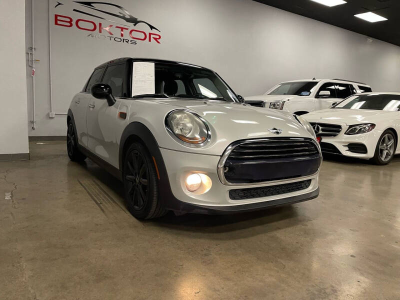 2016 MINI Hardtop 4 Door for sale at Boktor Motors - Las Vegas in Las Vegas NV