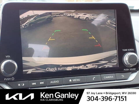 2022 Nissan Altima 2.5 SV