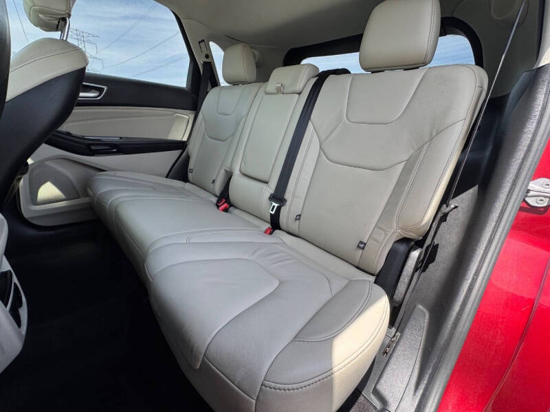 2016 Ford Edge Titanium