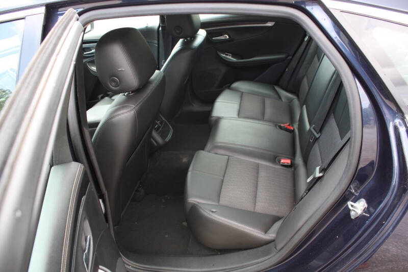 2017 Chevrolet Impala LT