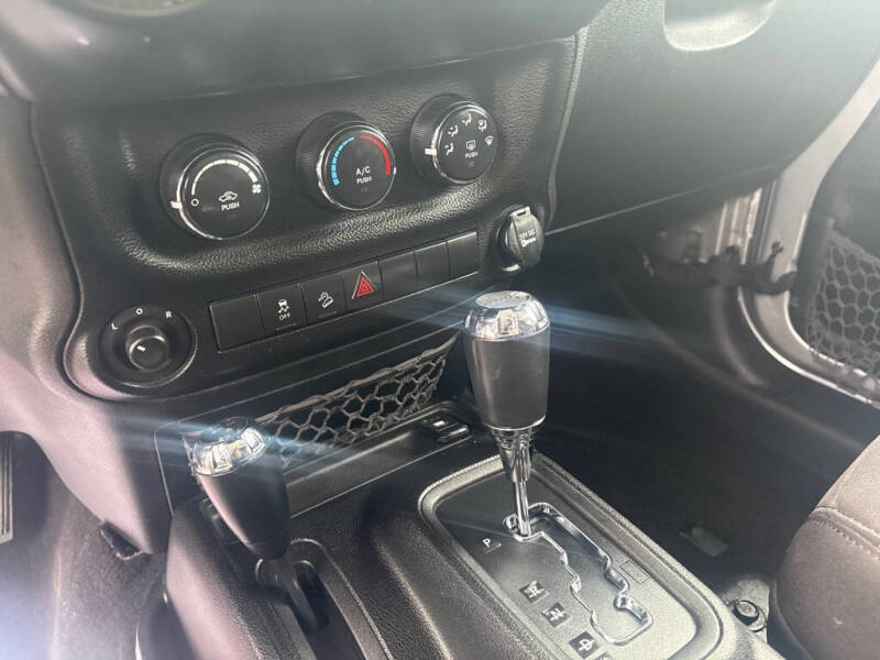 2013 Jeep Wrangler Unlimited Sport