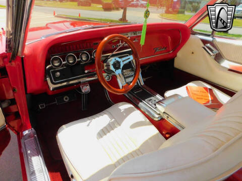 1965 Ford Thunderbird