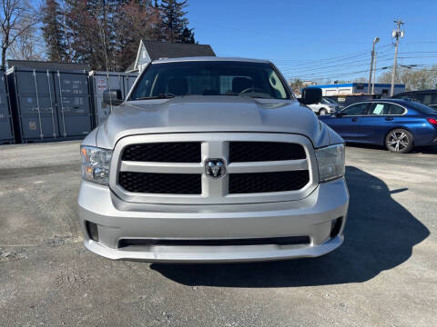 2018 RAM 1500 Express