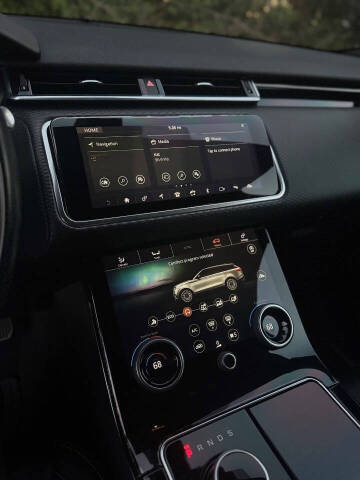 2018 Land Rover Range Rover Velar P250 R-Dynamic SE