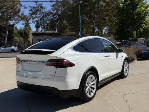 2016 Tesla Model X 90D