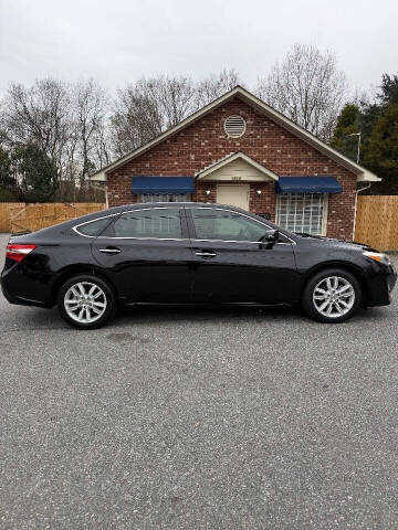 2013 Toyota Avalon XLE