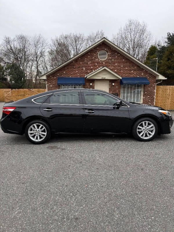 2013 Toyota Avalon XLE
