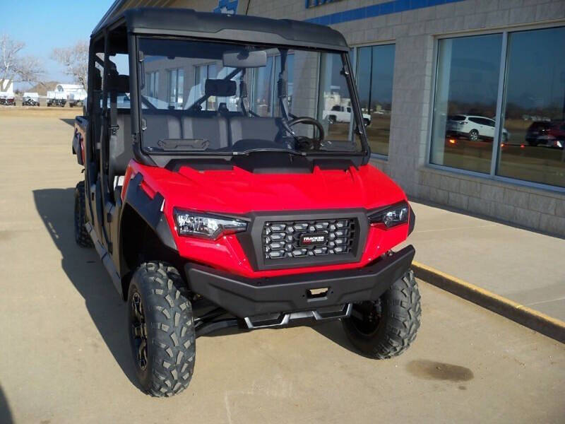 2023 Tracker 800 SX CREW