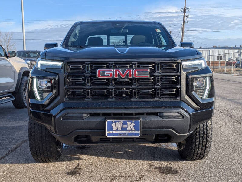 2025 GMC Canyon Elevation