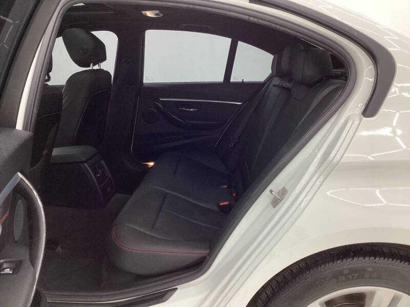 2016 BMW 3 Series 328i