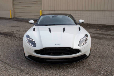 2019 Aston Martin DB11 AMR