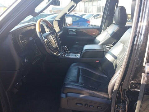 2017 Lincoln Navigator Select