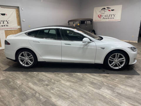 2015 Tesla Model S