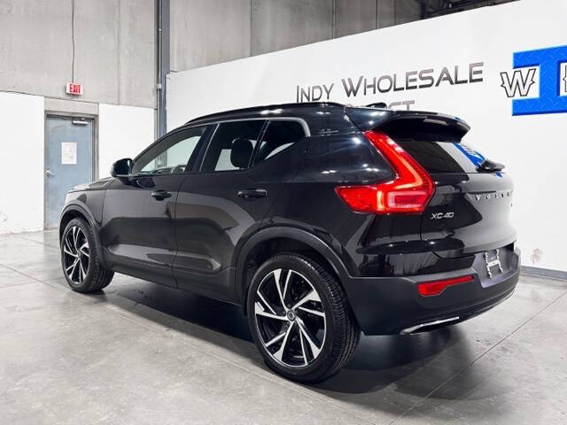 2020 Volvo XC40 T4 R-Design