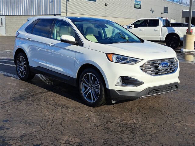 2024 Ford Edge Titanium