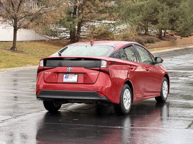 2022 Toyota Prius LE