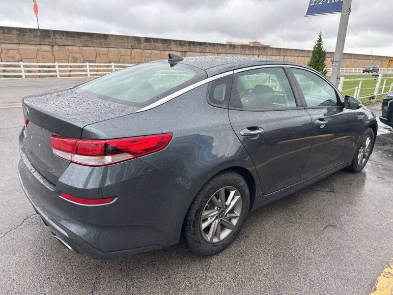 2020 Kia Optima LX