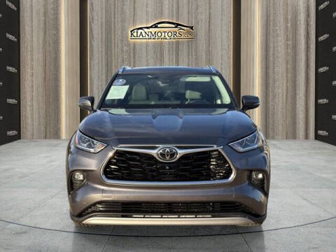 2021 Toyota Highlander Platinum
