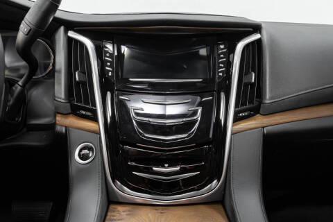2020 Cadillac Escalade Luxury