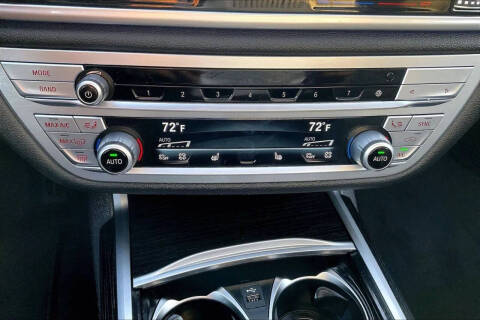 2022 BMW 7 Series 740i