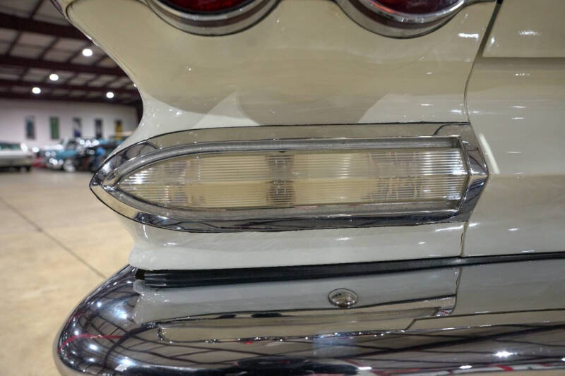 1960 Pontiac Bonneville