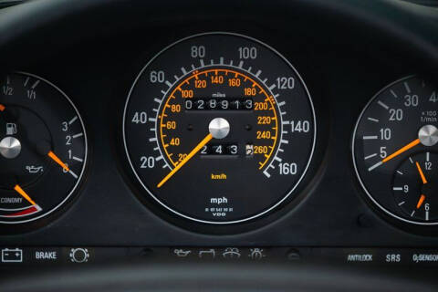 1986 Mercedes-Benz 560-Class 560 SL