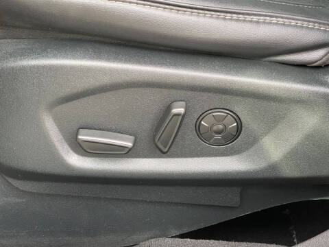 2019 Ford Explorer Platinum