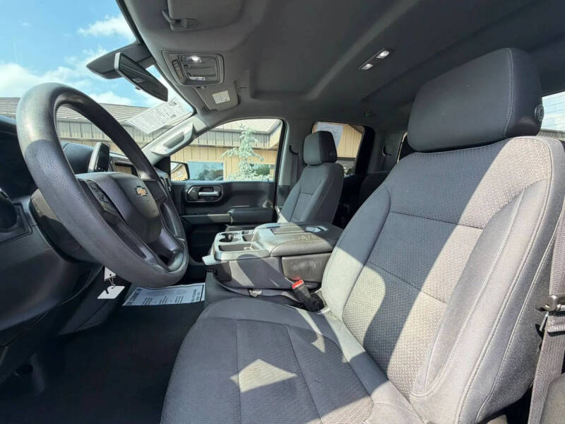 2019 Chevrolet Silverado 1500 Custom
