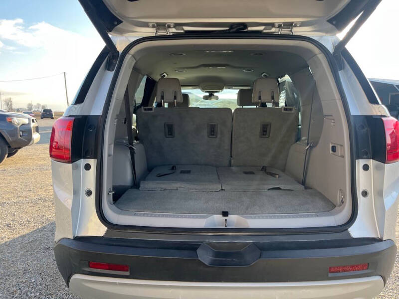 2017 GMC Acadia SLE-2