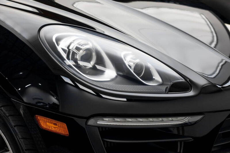 2016 Porsche Macan S