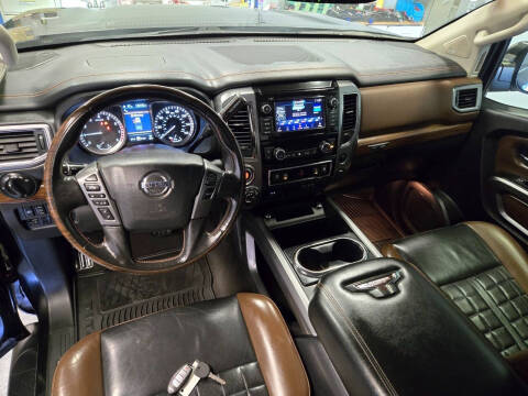 2019 Nissan Titan Platinum Reserve