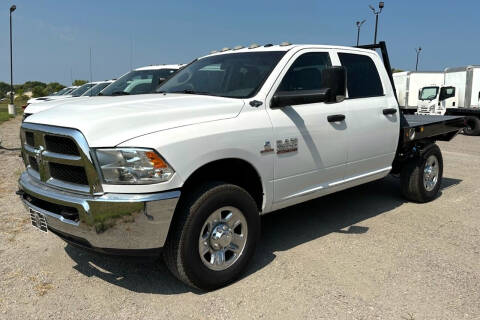 2018 RAM 2500 for sale at KA Commercial Trucks, LLC in Dassel MN