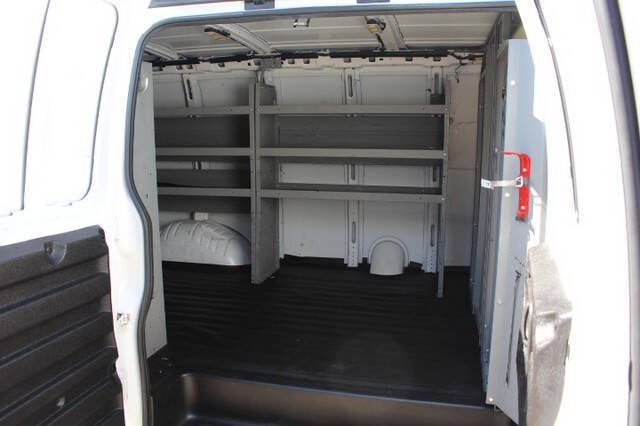 2020 Chevrolet Express 2500