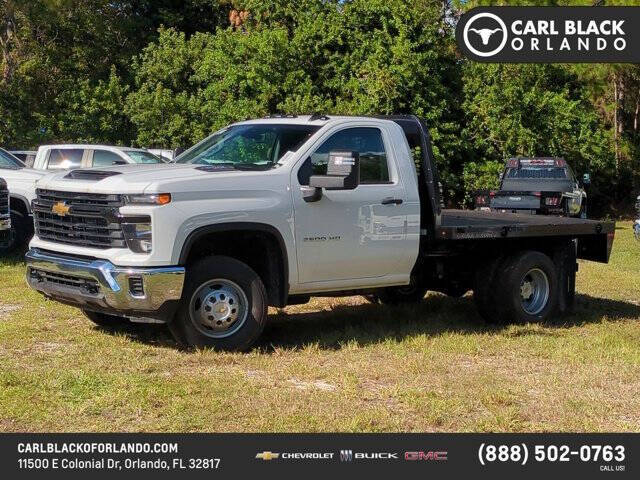2025 Chevrolet Silverado 3500HD CC