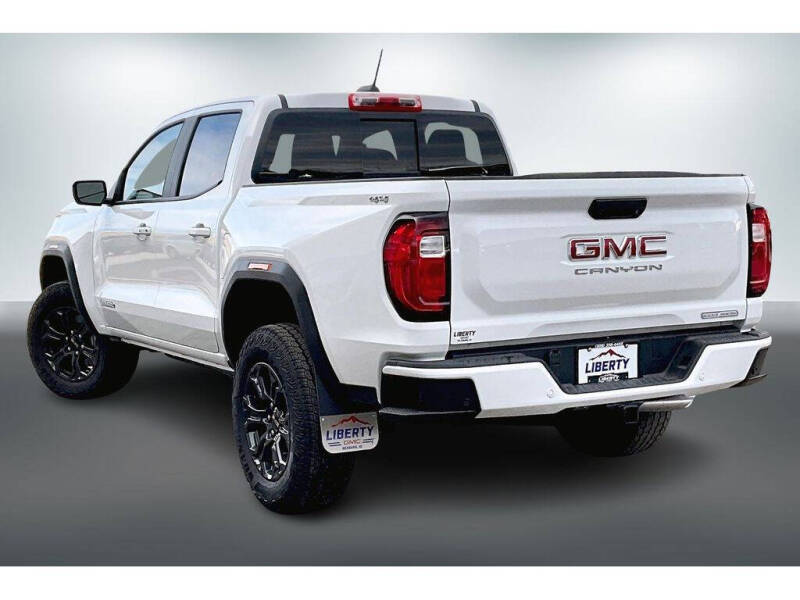 2025 GMC Canyon Elevation