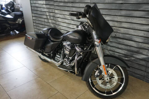 2020 Harley-Davidson Street Glide